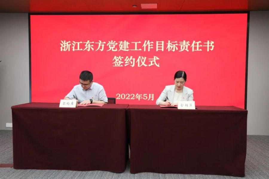 1652349700427413uD9O.jpg 3.jpg